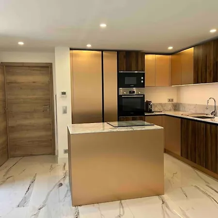 2 Pieces De 60m2 La Napoule